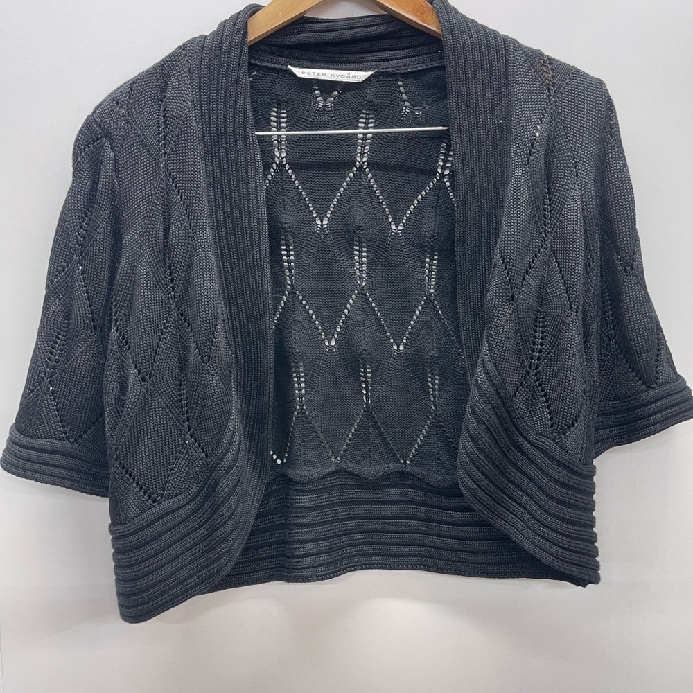 Peter Nygard Black Open-Knit Cropped Shawl Cardigan